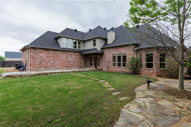 4232 Saint Johns Wood Street, Springdale, AR 72764
