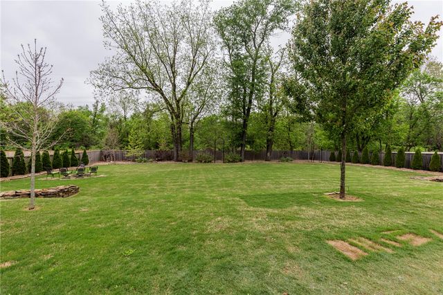 4232 Saint Johns Wood Street, Springdale, AR 72764