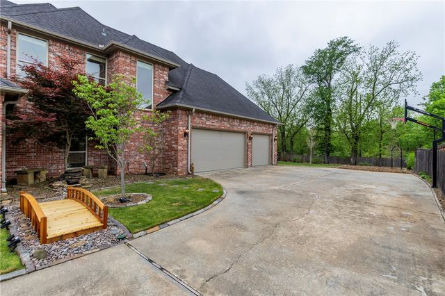 4232 Saint Johns Wood Street, Springdale, AR 72764
