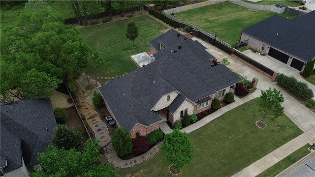 4232 Saint Johns Wood Street, Springdale, AR 72764