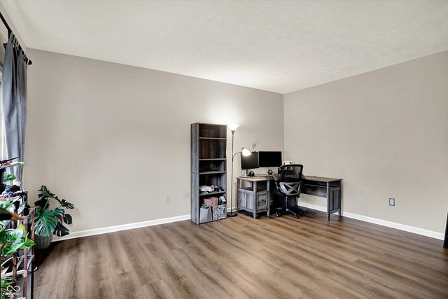 11226 Reflection Point Drive, Fishers, IN 46037