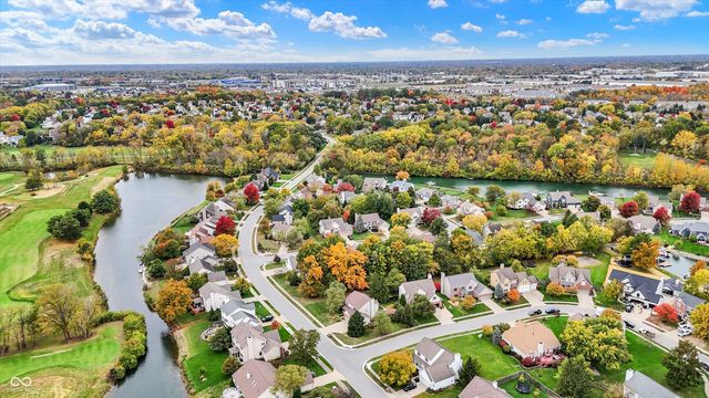 11226 Reflection Point Drive, Fishers, IN 46037