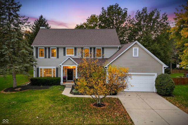11226 Reflection Point Drive, Fishers, IN 46037