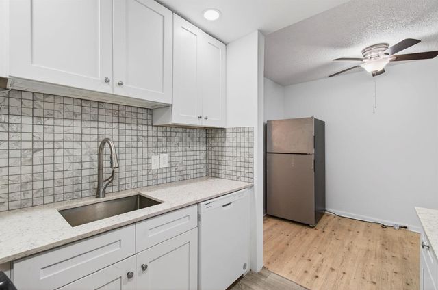 247 Ventnor R, Deerfield Beach, FL 33442
