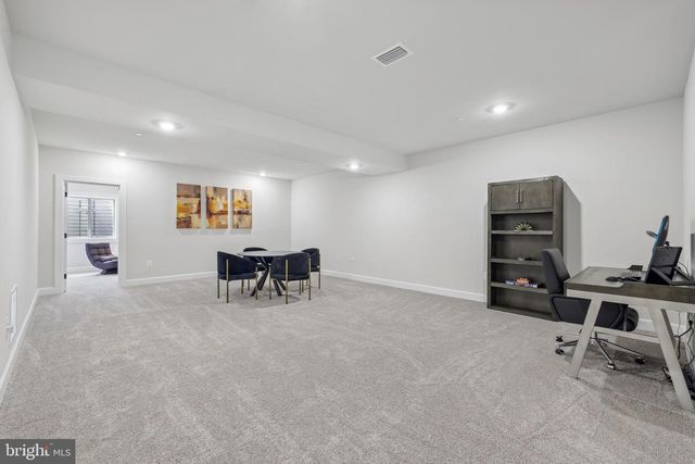 2814 CAMOMILE DR E, Frederick, MD 21704