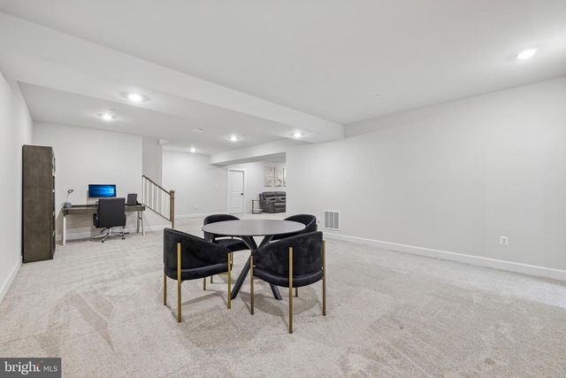 2814 CAMOMILE DR E, Frederick, MD 21704