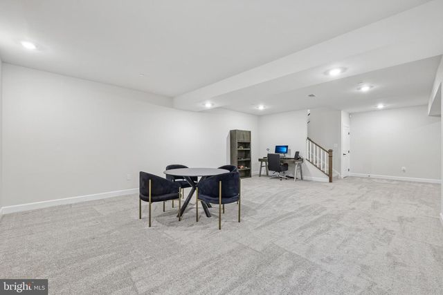 2814 CAMOMILE DR E, Frederick, MD 21704