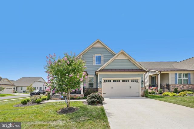 2814 CAMOMILE DR E, Frederick, MD 21704