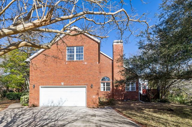 718 High Battery Circle, Mount Pleasant, SC 29464