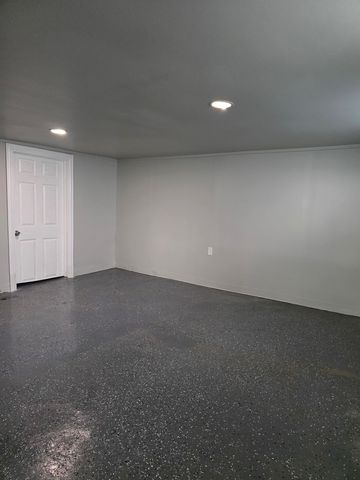 15131 Winchester Avenue, Harvey, IL 60426