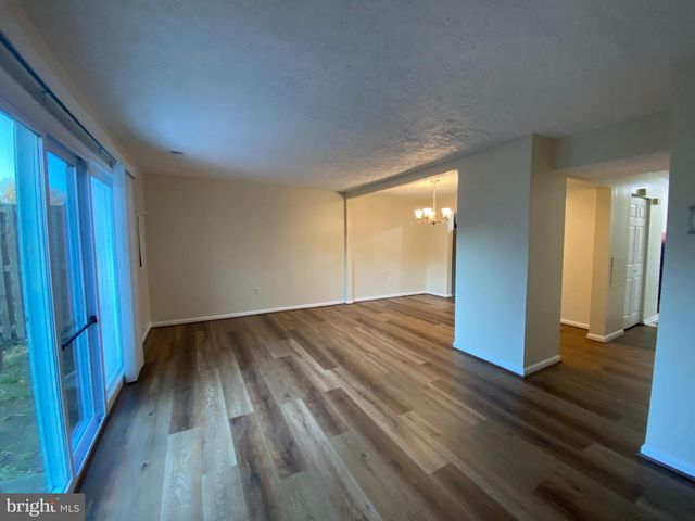 2115 N ANVIL LN, Temple Hills, MD 20748