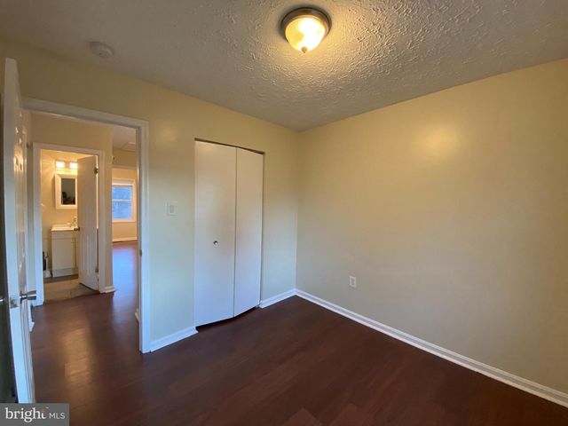 2115 N ANVIL LN, Temple Hills, MD 20748