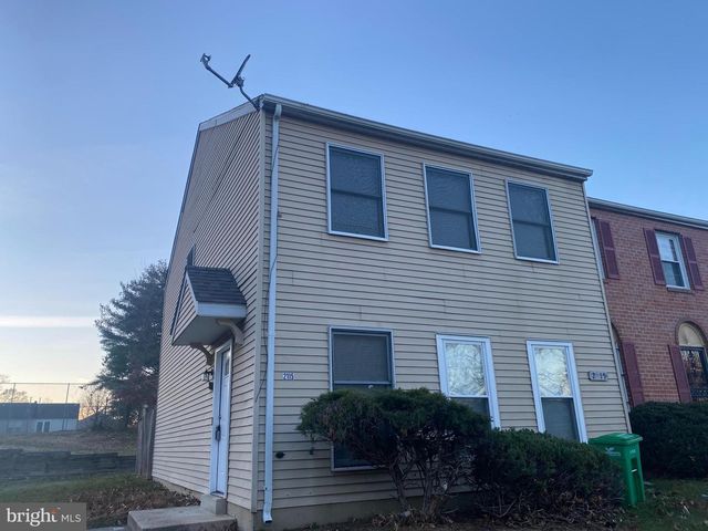 2115 N ANVIL LN, Temple Hills, MD 20748