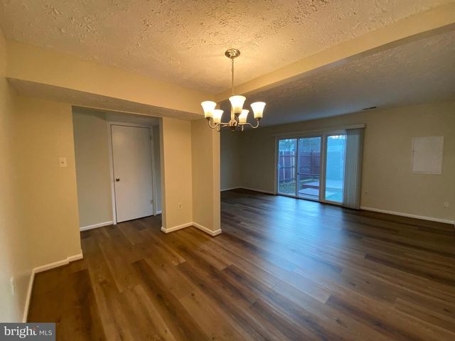 2115 N ANVIL LN, Temple Hills, MD 20748