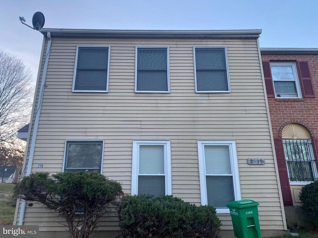 2115 N ANVIL LN, Temple Hills, MD 20748