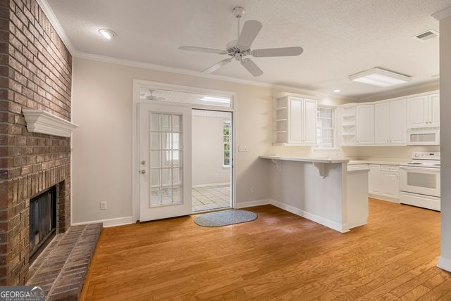 205 Meadowlark Circle, Savannah, GA 31419