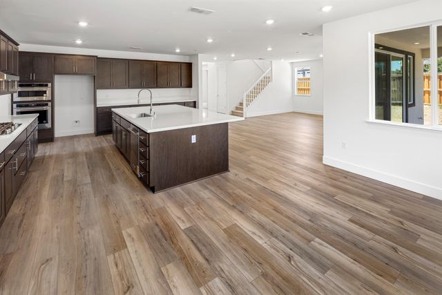 2365 Briar Meadow Cir, Auburn, CA 95603