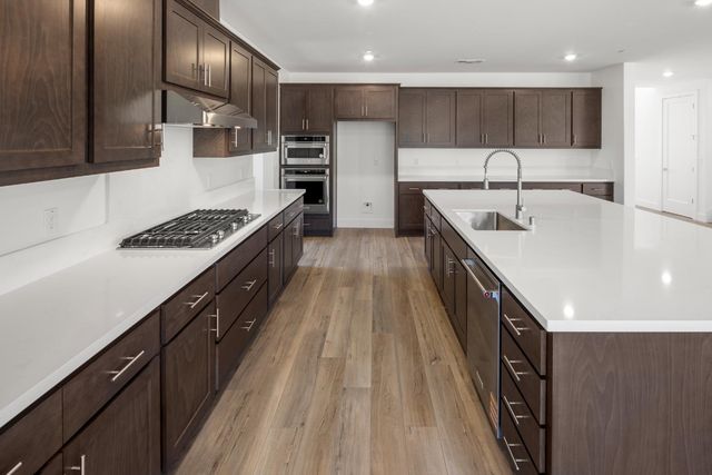 2365 Briar Meadow Cir, Auburn, CA 95603