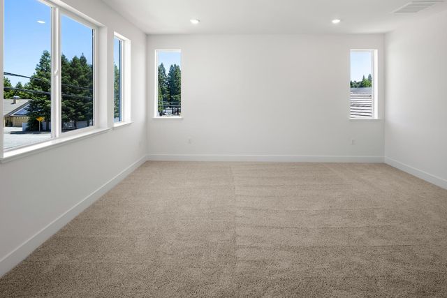 2365 Briar Meadow Cir, Auburn, CA 95603