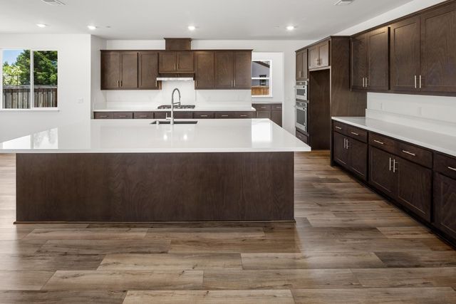 2365 Briar Meadow Cir, Auburn, CA 95603