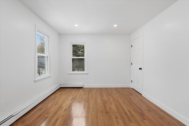 430 Brook Bend Rd, Hanson, MA 02341