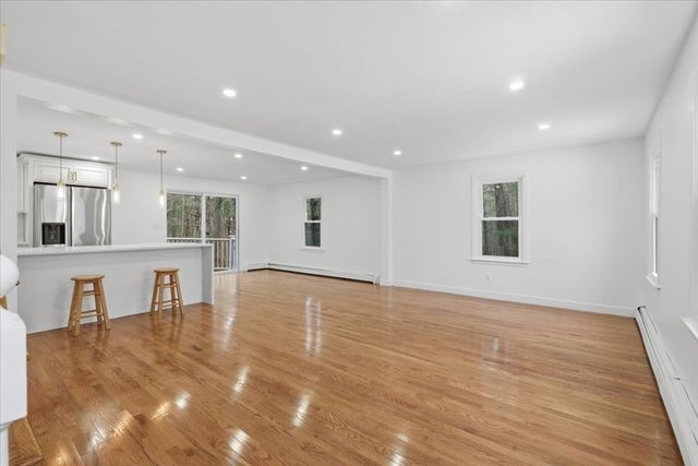 430 Brook Bend Rd, Hanson, MA 02341