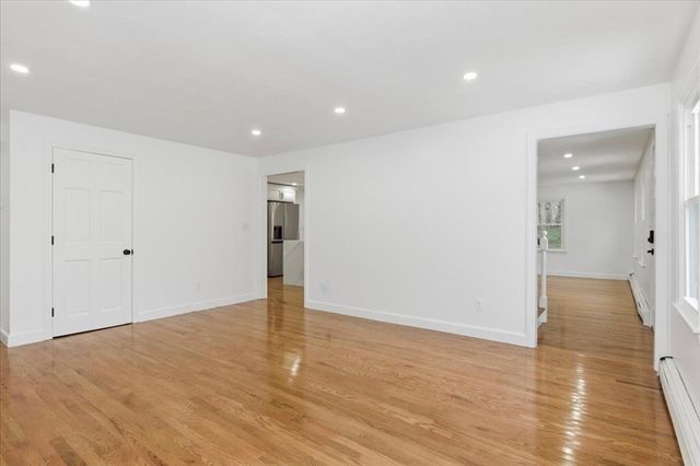 430 Brook Bend Rd, Hanson, MA 02341