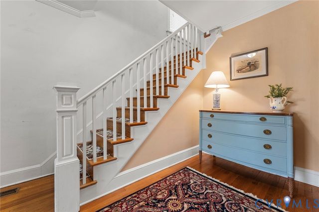 115 Suffolk Ave, Colonial Heights, VA 23834