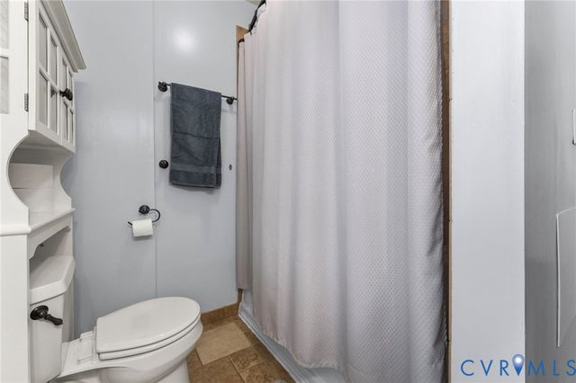 115 Suffolk Ave, Colonial Heights, VA 23834