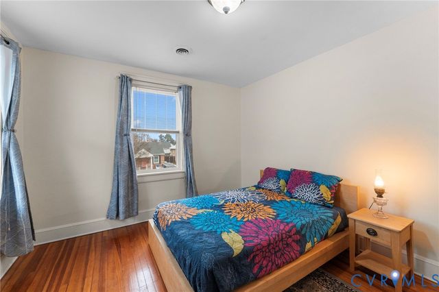 115 Suffolk Ave, Colonial Heights, VA 23834