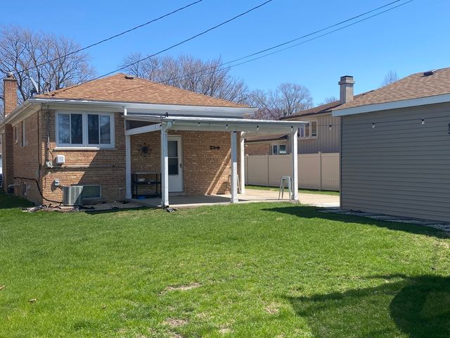 10008 S Kolin Avenue, Oak Lawn, IL 60453
