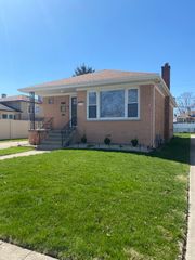 10008 S Kolin Avenue, Oak Lawn, IL 60453