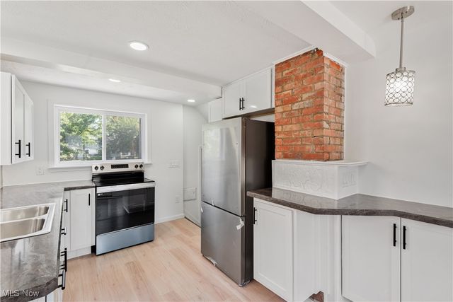 4329 W 131st Street, Cleveland, OH 44135