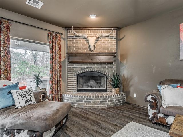 22422 Flying Hawk Trail, Luther, OK 73054