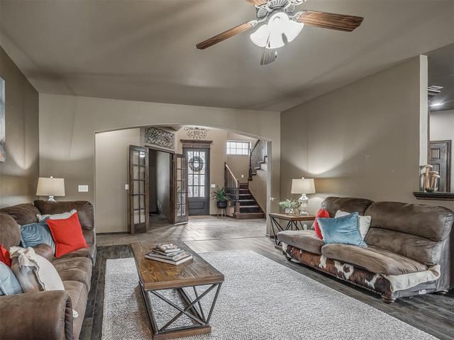 22422 Flying Hawk Trail, Luther, OK 73054