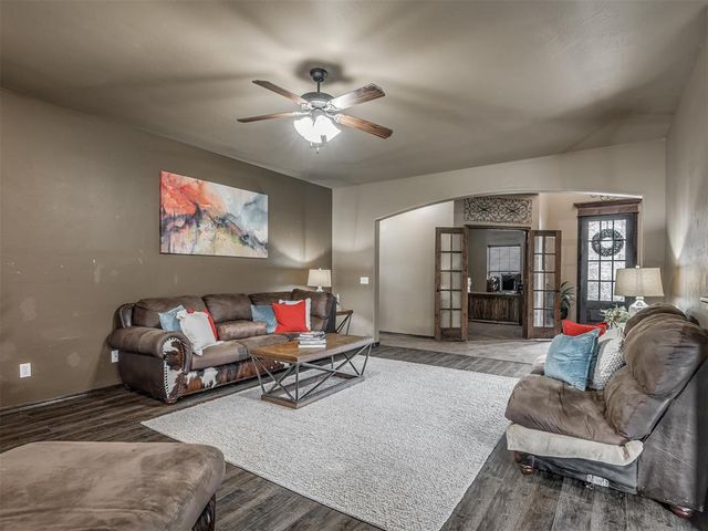 22422 Flying Hawk Trail, Luther, OK 73054