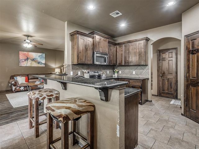 22422 Flying Hawk Trail, Luther, OK 73054