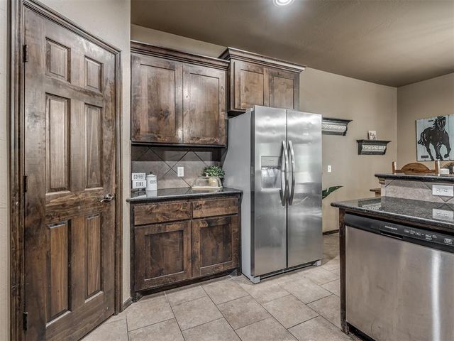 22422 Flying Hawk Trail, Luther, OK 73054
