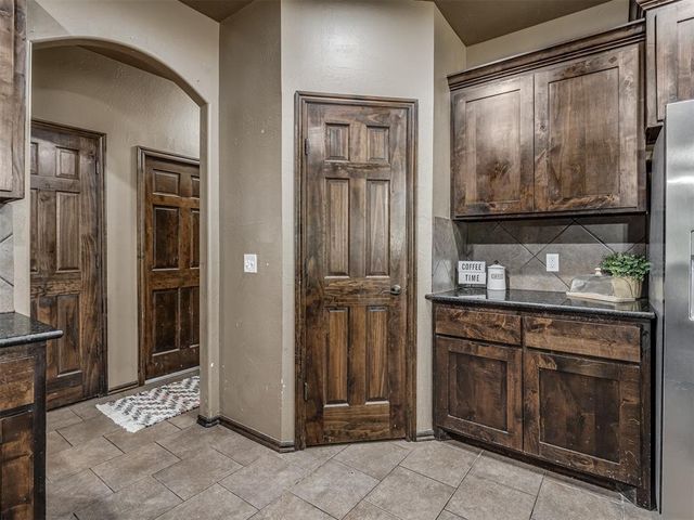 22422 Flying Hawk Trail, Luther, OK 73054