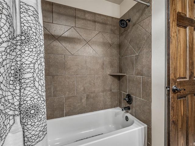 22422 Flying Hawk Trail, Luther, OK 73054