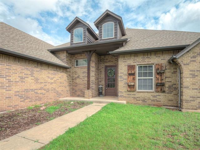 22422 Flying Hawk Trail, Luther, OK 73054