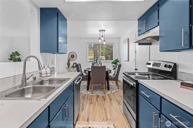 4818 S 49th Street, Tacoma, WA 98409