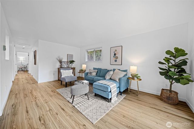 4818 S 49th Street, Tacoma, WA 98409