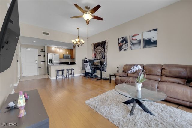 200 West Sahara Avenue 603, Las Vegas, NV 89102