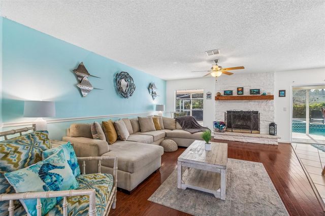 3708 SAND PEBBLE DRIVE, Valrico, FL 33596