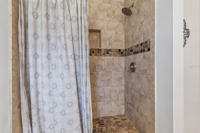 3708 SAND PEBBLE DRIVE, Valrico, FL 33596