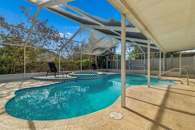 3708 SAND PEBBLE DRIVE, Valrico, FL 33596