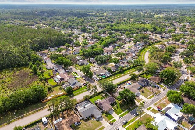 3708 SAND PEBBLE DRIVE, Valrico, FL 33596