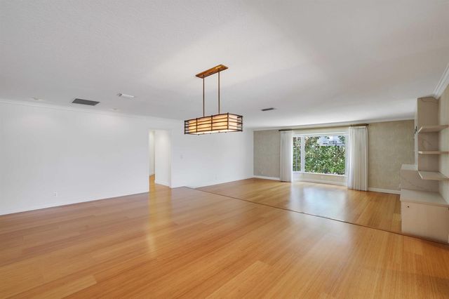 2204 Notre Dame Drive, Lake Worth Beach, FL 33460
