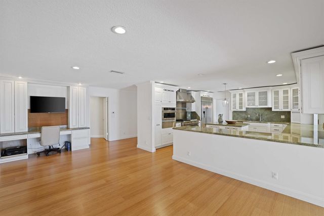 2204 Notre Dame Drive, Lake Worth Beach, FL 33460